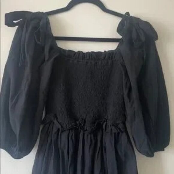 THE STYLE-Black Puff Sleeve Dress - Picture 2 of 6